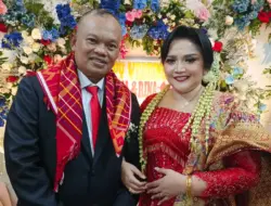 Pernikahan Adat Karo, Roma Tarigan dan Katarina br Bangun yang Berlangsung Khidmat